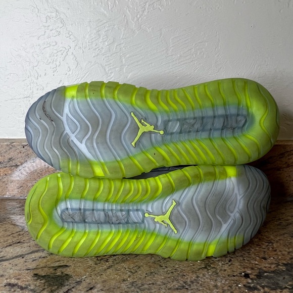 Air Jordan Proto Max 720 - Picture 6 of 7